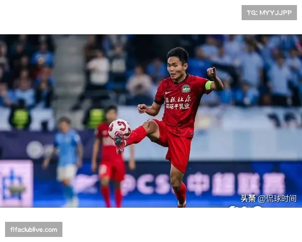 武汉三镇阵型调整效果不佳 赛季中期换帅未见起色