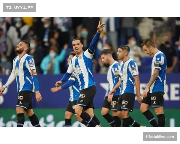 皇马轻取皇家奥维耶多 客场全取三分无悬念